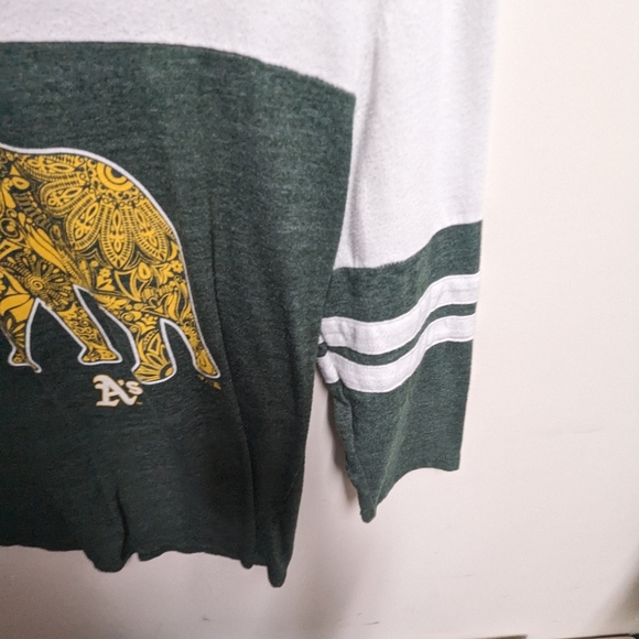 MLB Oakland Athletics Quarter Sleeve Tee - Picture 2 of 5